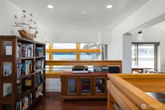 Designed to keep the main thing the main thing...Views!