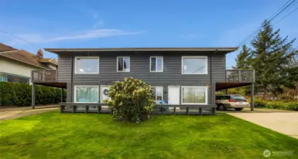 Updated 4plex in the heart of Bellingham