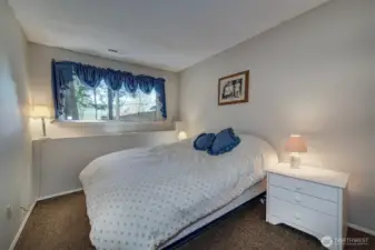 Fourth bedroom, downstairs