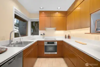 Miele cooktop stove and dishwasher