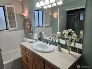 Primary Full Bathroom