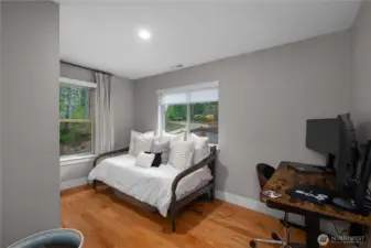 Bonus room / office / den.