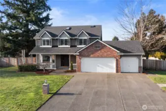 Cosmetic fixer in Skyline Estates near Lake Tapps.