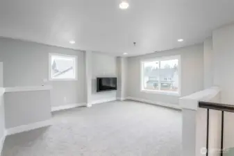 2nd floor loft/flex room