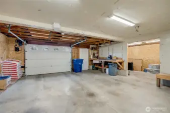 Attached Garage