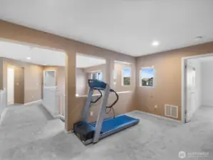 2nd story flex space