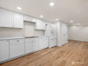 Kitchen with Cabinet Option.