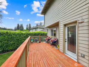 Large newly renovated deck to last you many years.
