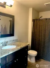 Full Bath in upstairs hallway. Just freshly painted.