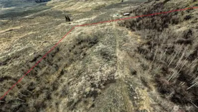 Winter views looking north from the southern portion of the property. Boundary lines are approximate based on county records and do not substitute for a professional survey. Experience the scale and freedom of this Okanogan Valley gem.