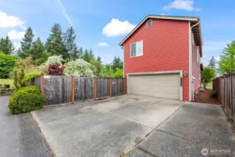 Alley Driveway Entrance
