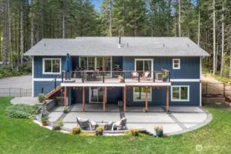 Your own private park ! Shy 5 Acre parcel with a newer 2021 Custom Built Home offering over 3800 sq feet of upgraded living space ! See the film taken of this premium estate at : https://youtu.be/ntIyLJl2CrM