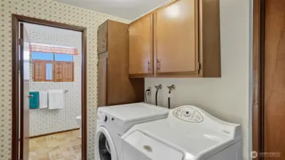 Washer & dryer stay—making this laundry room move-in ready!