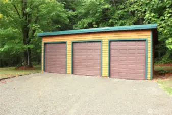 3 bay equipment shed