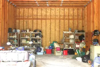 ~24x40 enclosed RV shop