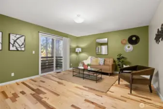 Flex room downstairs with 2nd deck access