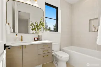 Upper Level Full Bath for second Bedroom