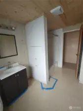 Main level bathroom