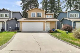 This beautiful home in a great neighborhood is perfect for a growing family.