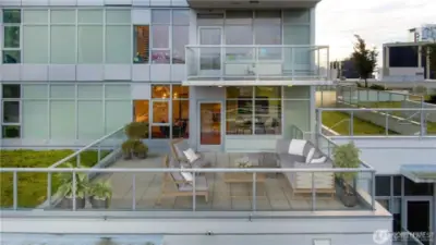 Private Patio - 580 Sq Ft *Photo has been virtually staged*