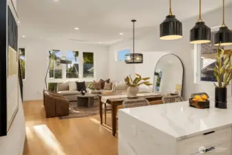 Photo of similar model home.