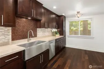 Next level finish in this Sammamish Crown gem.