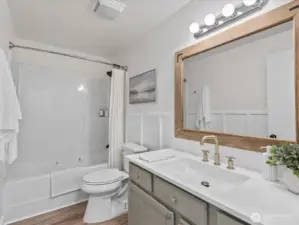 Bathroom with tub / shower combo