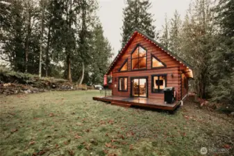 Large level lot nestled among the trees