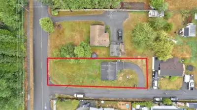 Lot lines are approximate