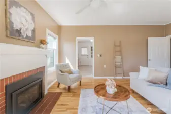 Newer gas fireplace with temperature control.