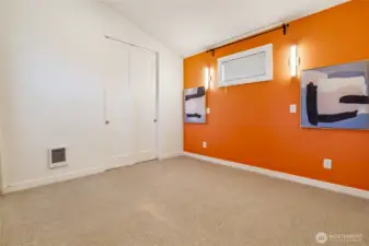 Bedroom w/ switched dimmable reading lights above bed