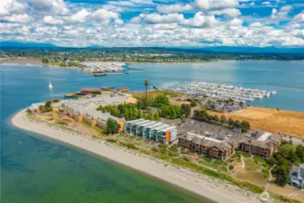 Semiahmoo Resort & Spa, Semiahmoo Marina and a peek of the Blaine Marina in the back ground.