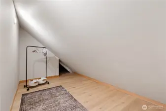 Never worry about storing all your clothes again!