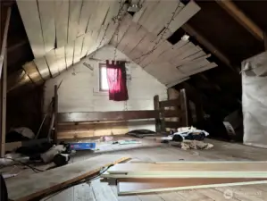 unfinished upper loft / attic