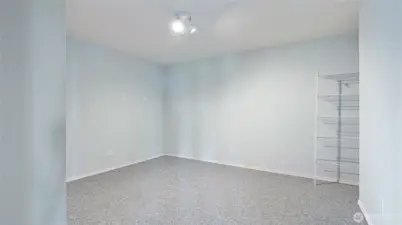 Extra room #1 lower