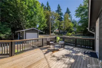 Detached 200sq ft Garage