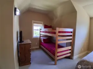 2nd Floor Bedroom with Bunks and Queen Bed