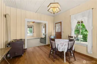 Dining room 3