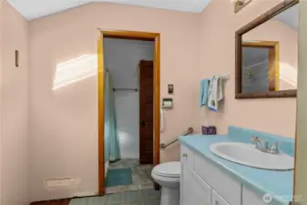 Main Bathroom