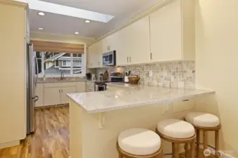 Kitchen eating space