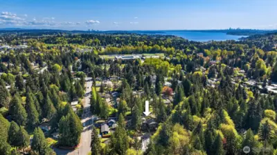 Photos of previously staged hom.