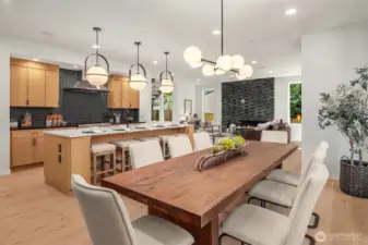 Photos of previously staged home.