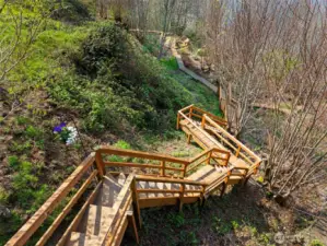 Expansive deck loops around lower seating