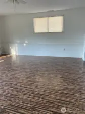 Another picture of the family room!