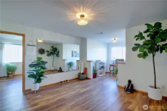 Bonus room with office nook.