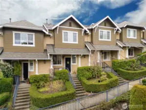 Rare to find 2 ensuites townhome.