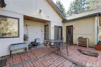 Mini-Suite Courtyard