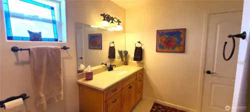 2nd Primary Bath