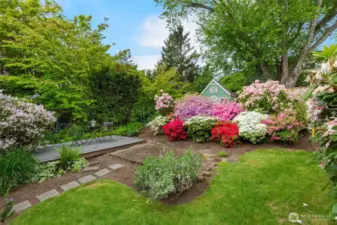 Magical, serene, fully-fenced oasis garden - a joyful riot of color!