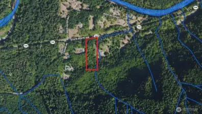 Tucked near Tilton River State Park, this parcel offers easy access to fishing, swimming, nature walks, and year-round outdoor recreation.